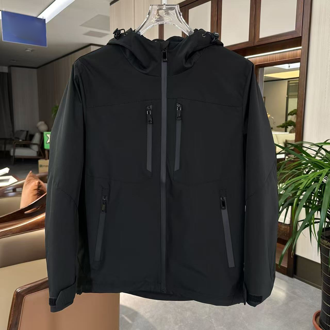Casual Sports Men's Hooded Jacket Simple and All-Match Outdoor Windbreaker